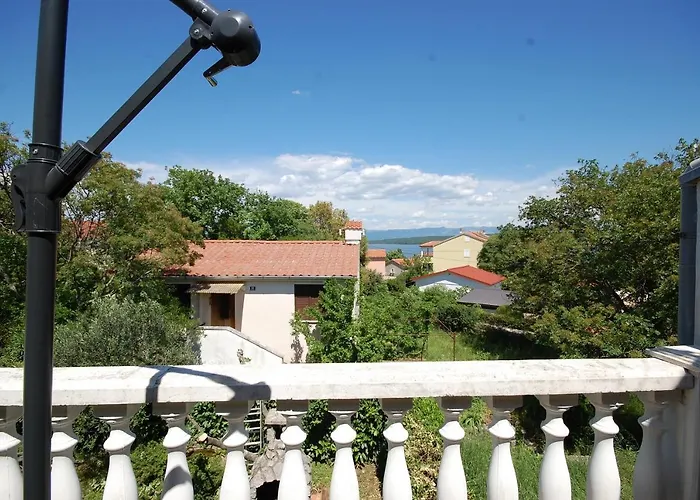 Apartment With Parking Space Vantacici, Krk - 20507